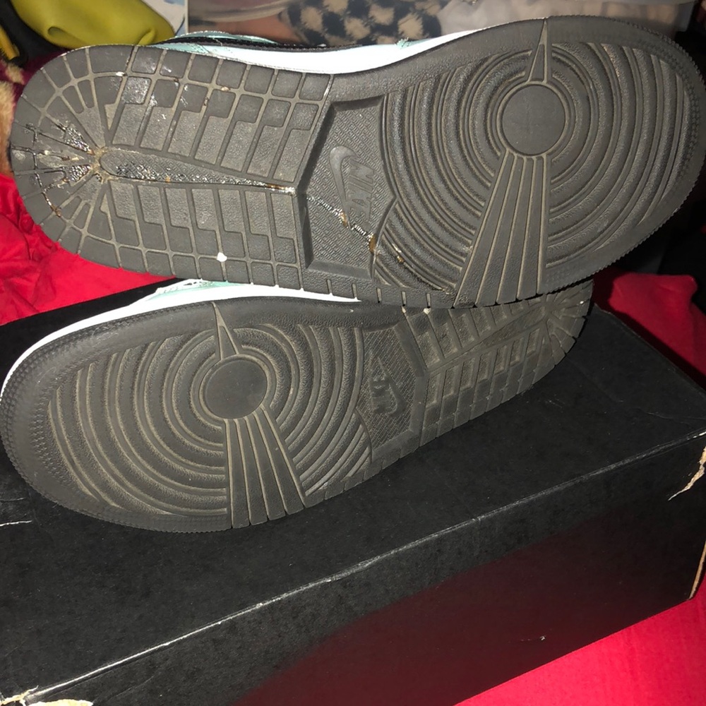 Nike - Picture 6 of 8